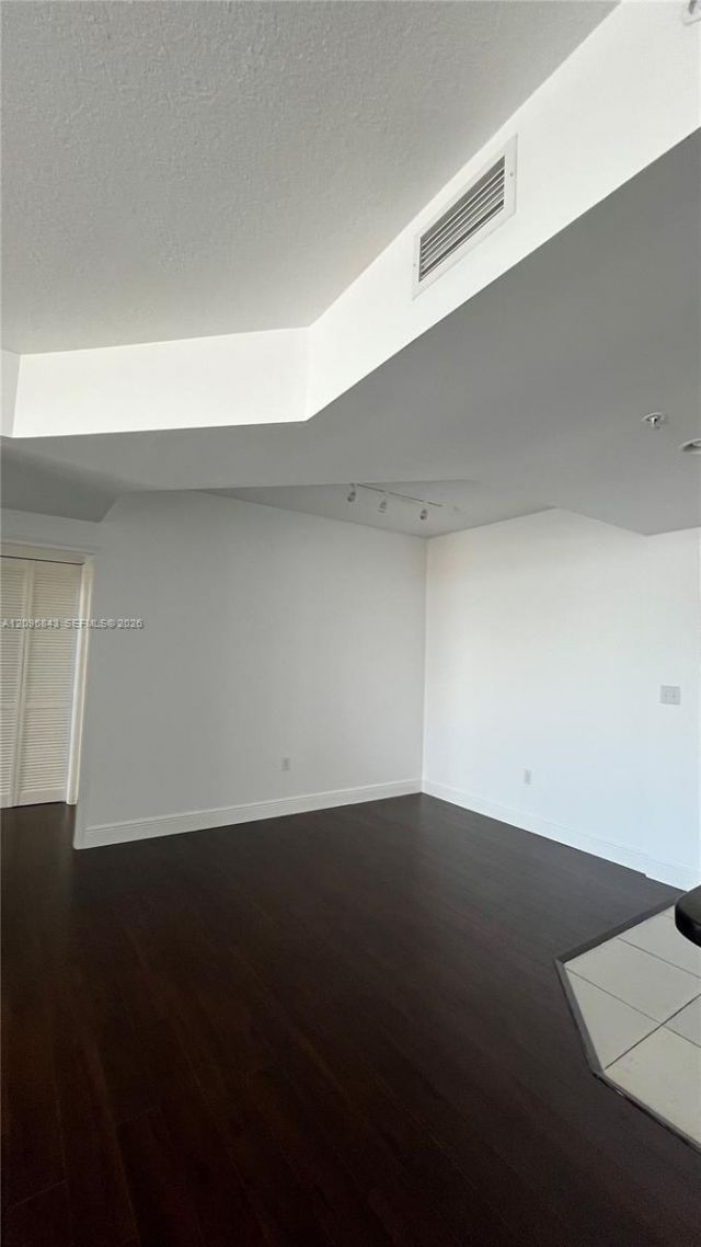 18800 NE 29th Ave , Unit 1023, Aventura, FL 33180 Photo