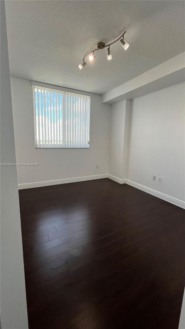 18800 NE 29th Ave , Unit 1023, Aventura, FL 33180 Photo