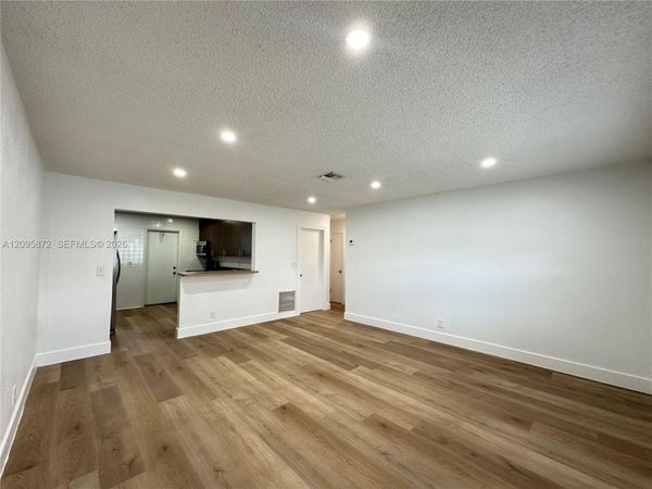 124 NW 2nd Ave , Unit A, Hallandale Beach, FL 33009