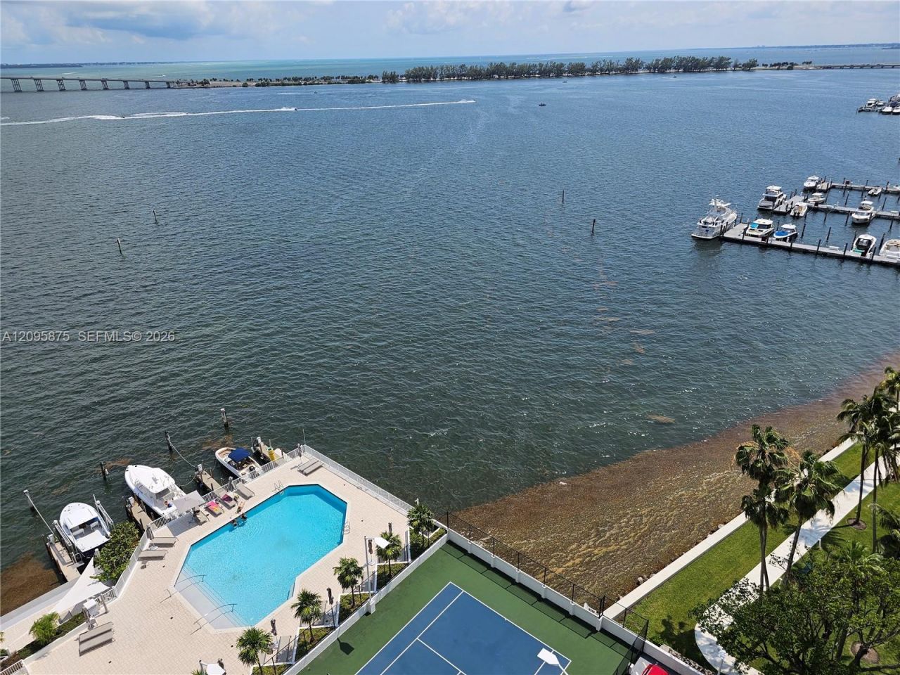 200 SE 15th Rd , Unit 17K, Miami, FL 33129 Photo