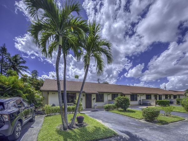 815 ANDREW REDDING Road, Unit 201, Lantana, FL 33462