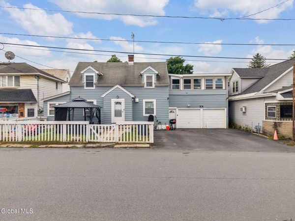 492 Olean Street, Schenectady, NY 12306