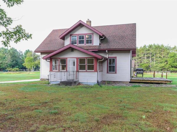 N2229 COUNTY ROAD K, Waupaca, WI 54981