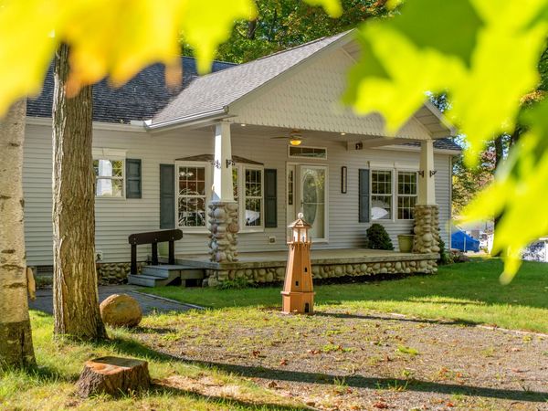 17231 Brothers Bay Road, Alpena, MI 49707