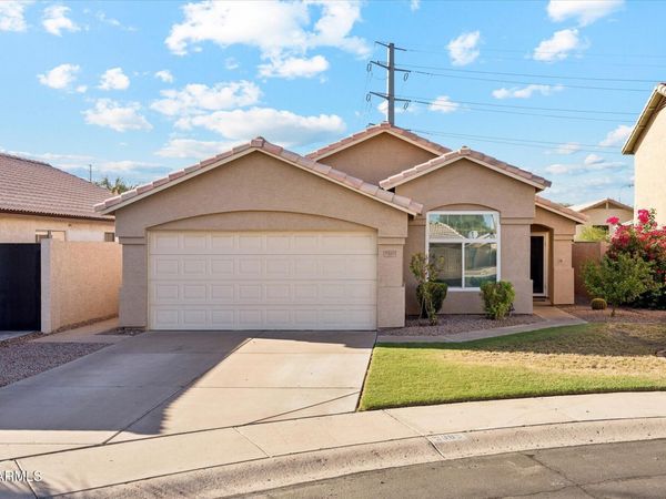 5985 W GERONIMO Court, Chandler, AZ 85226