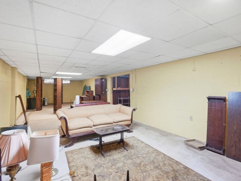 5600 Crawford Drive , Columbus, OH 43229 Photo 15