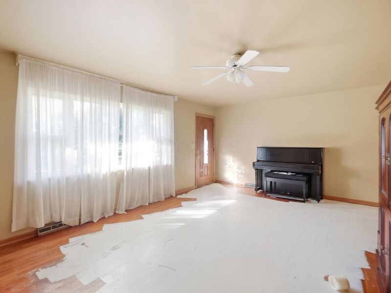 5600 Crawford Drive , Columbus, OH 43229 Photo 3