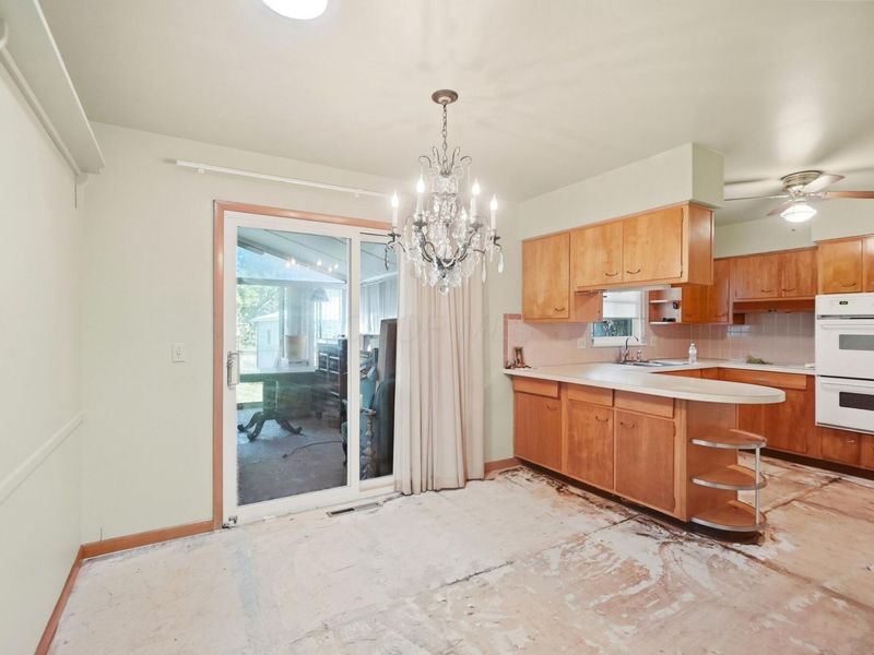5600 Crawford Drive , Columbus, OH 43229 Photo 4