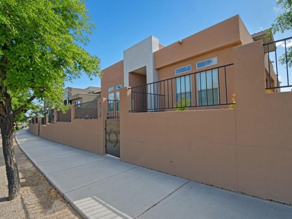 5413 E Village Avenue NE, Rio Rancho, NM 87144
