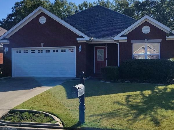 1226 SW Excalibur Drive SW, Decatur, AL 35603