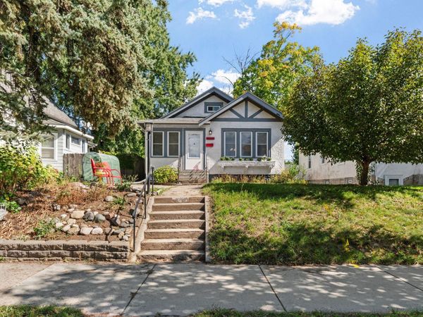 4219 5th Avenue S, Minneapolis, MN 55409