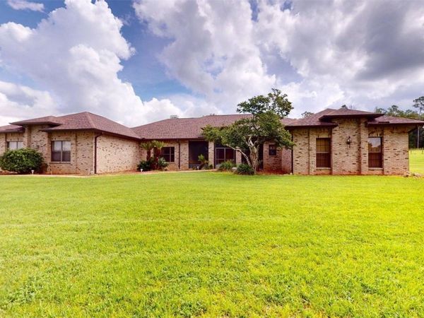 17210 PARRISH GROVE ROAD , DADE CITY, FL 33523