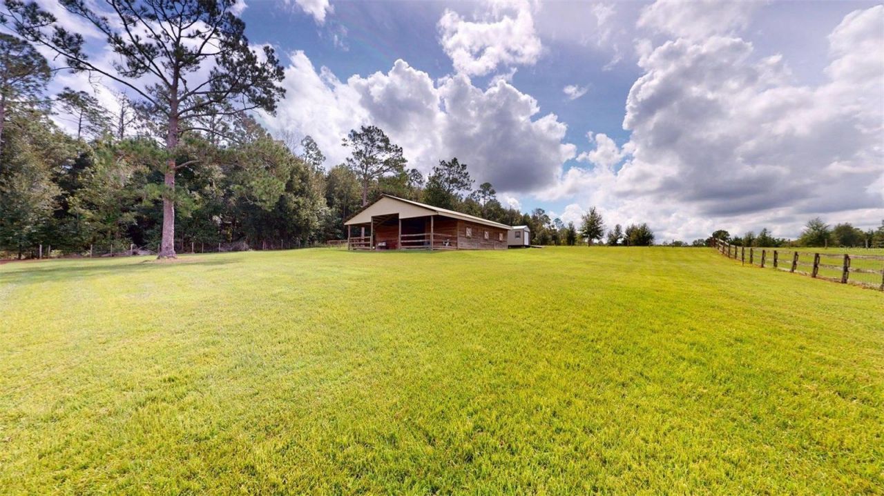 17210 Parrish Grove Road, Dade City, FL 33523 Photo
