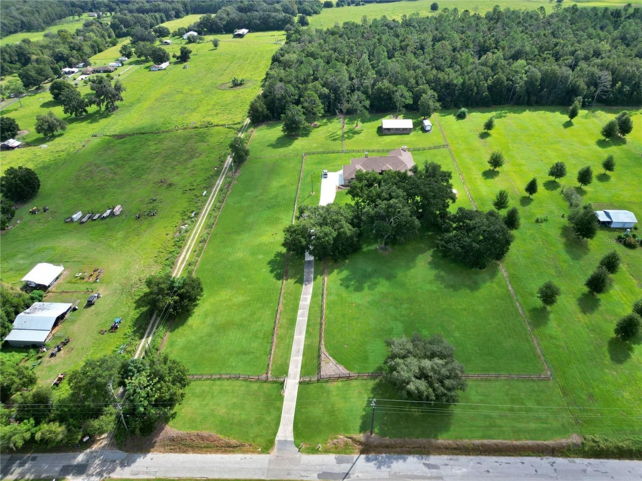 17210 Parrish Grove Road, Dade City, FL 33523 Photo