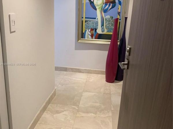 2555 Collins Ave , Unit 1801, Miami Beach, FL 33140