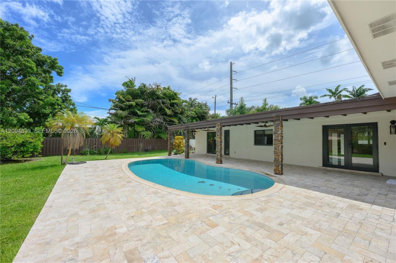 7985 SW 136th St, Pinecrest, FL 33156 Photo