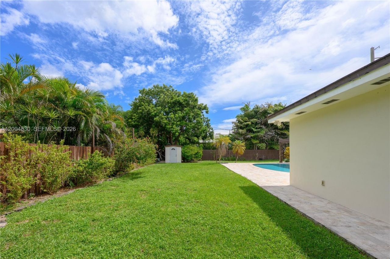 7985 SW 136th St, Pinecrest, FL 33156 Photo