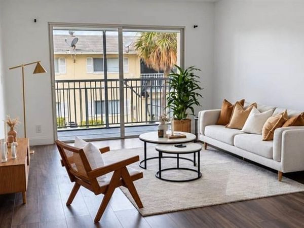 1501 Crescent Cir, Unit C27, Lake Park, FL 33403