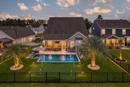604 Yellow Leaf Lane photo 4