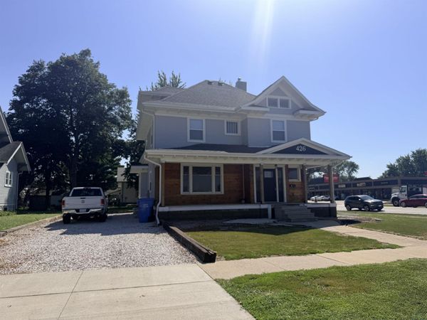 426 1ST ST SW, LeMars, IA 51031