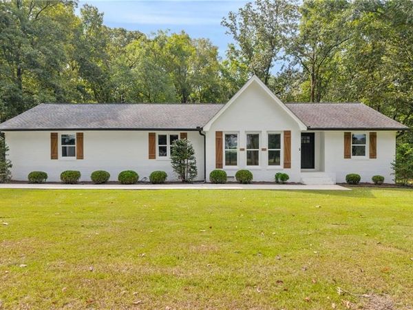 1200 Mount Carmel Road , Mcdonough, GA 30253