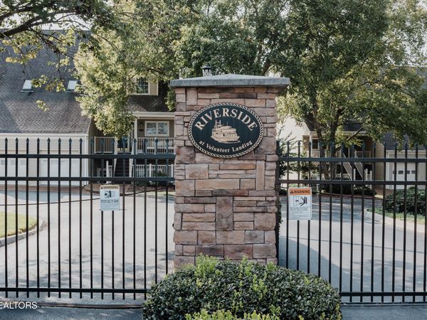 554 Riverfront Way, Knoxville, TN 37915