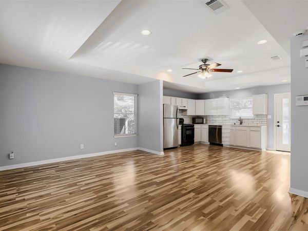 2109 Pennsylvania Ave, Unit B, Austin, TX 78702