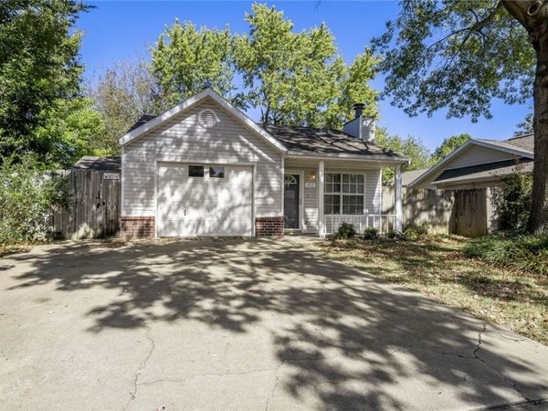 462 Mimosa Lane , Fayetteville, AR 72703