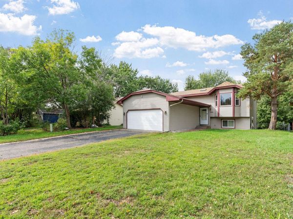 1652 84th Court N, Brooklyn Park, MN 55444