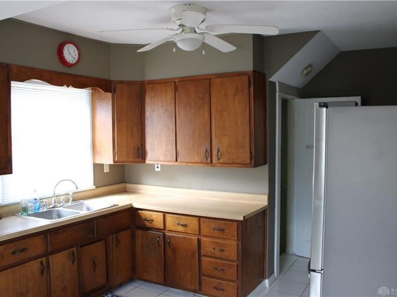 2348 Emerson Avenue, Dayton, OH 45406 Photo 9