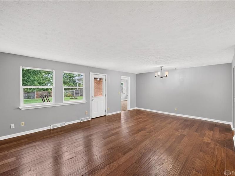 1939 Westgate Road, Springfield, OH 45504 Photo 9