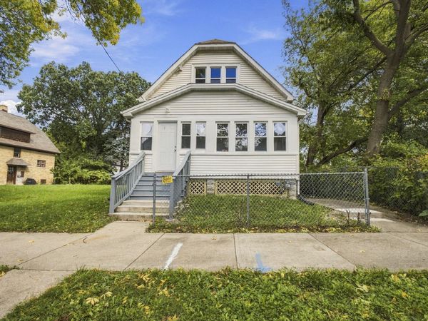 3406 N 2ND St, Milwaukee, WI 53212