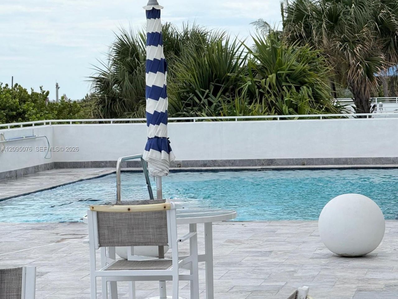 401 Ocean Dr , Unit 522, Miami Beach, FL 33139 Photo