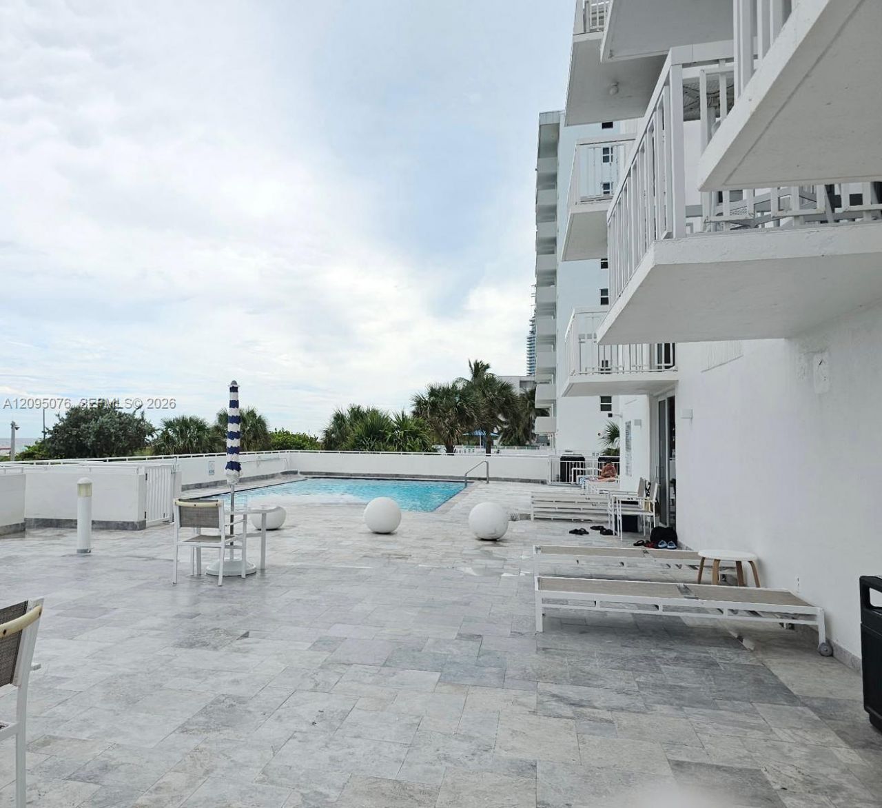 401 Ocean Dr , Unit 522, Miami Beach, FL 33139 Photo
