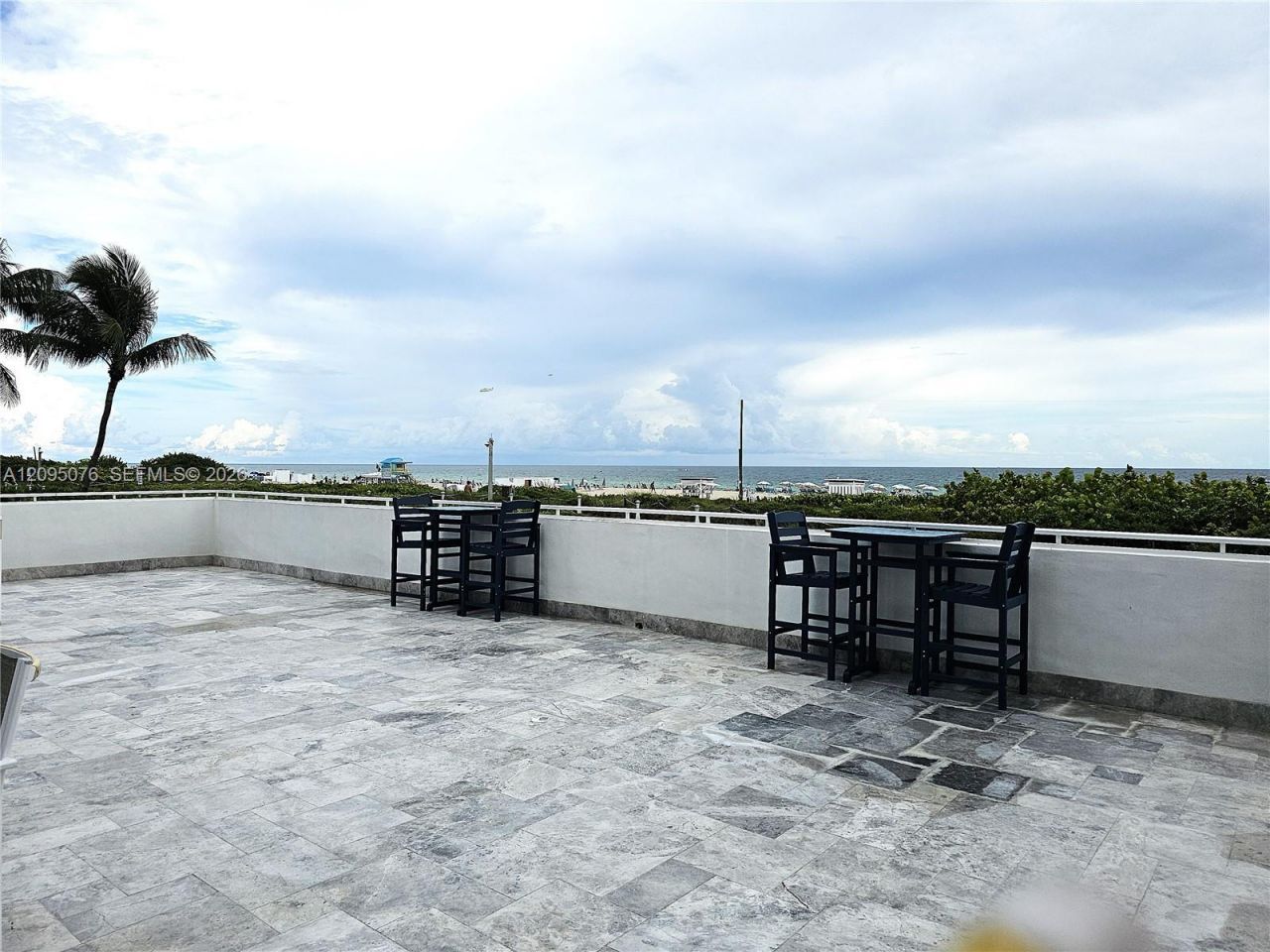 401 Ocean Dr , Unit 522, Miami Beach, FL 33139 Photo