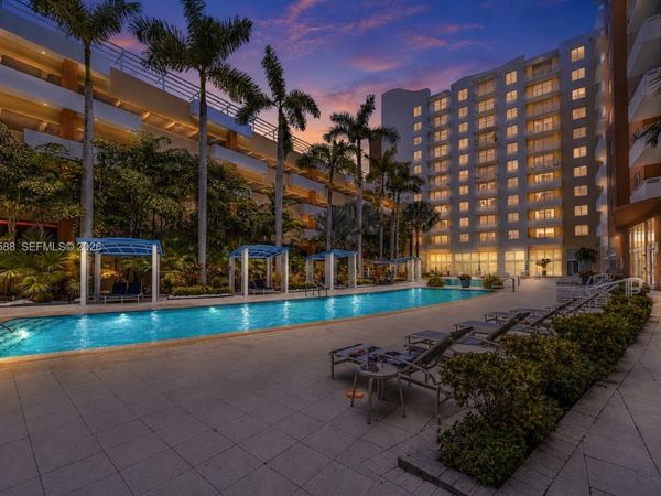 2775 NE 187th St , Unit 318, Aventura, FL 33180