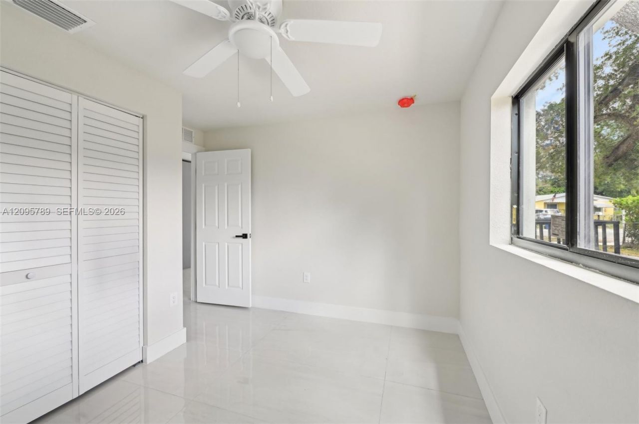 10344 NW 29th Ave , Miami, FL 33147 Photo
