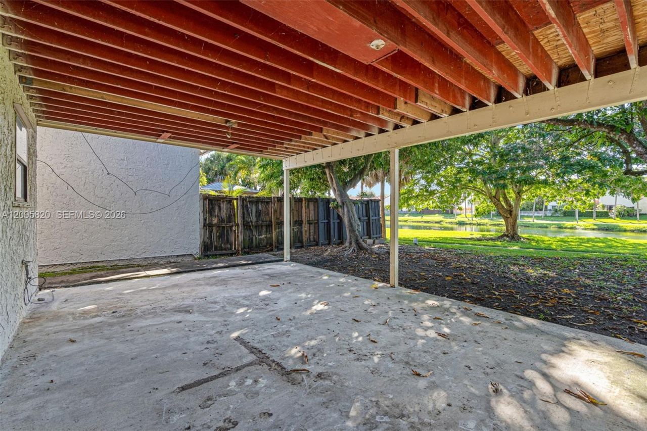 10618 SW 148th Ave Dr , Miami, FL 33196 Photo