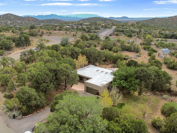 7 Cibola Circle, Santa Fe, NM 87505