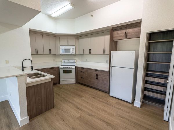 2801 Riverside Drive, Unit 301-S, Coral Springs, FL 33065