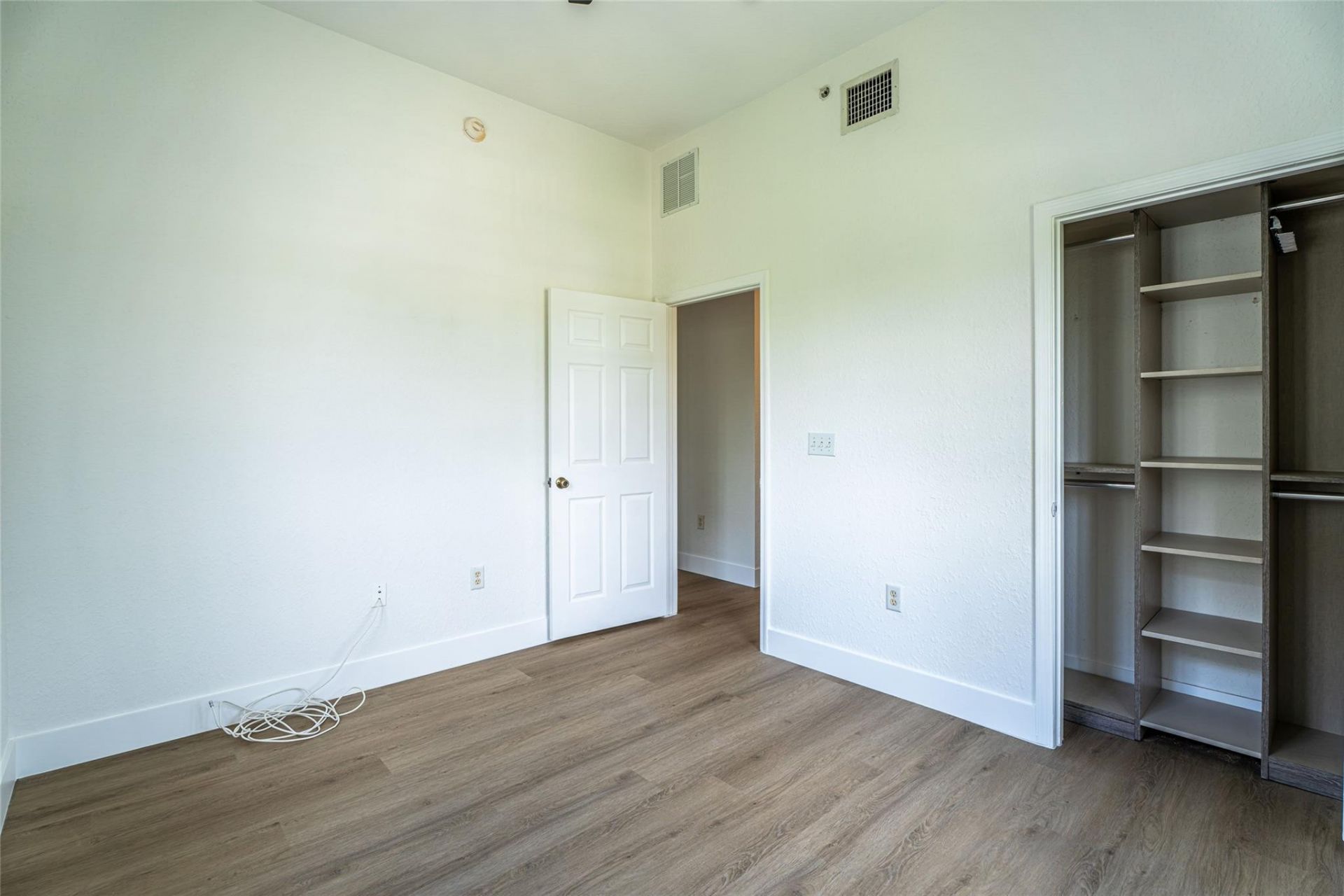 2801 Riverside Drive, Unit 301-S, Coral Springs, FL 33065 Photo