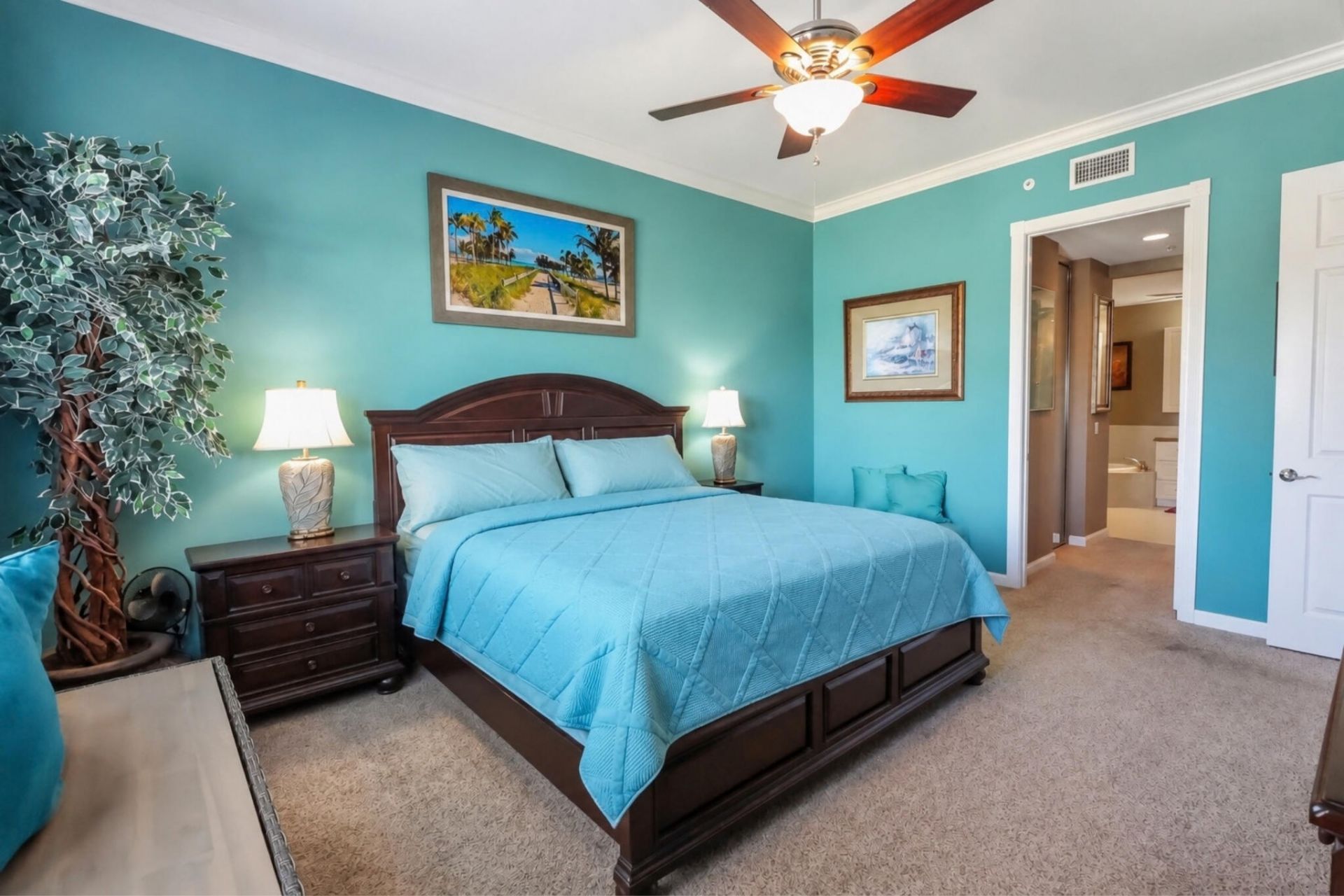 36 Harbour Isle Drive W, Unit 304, Fort Pierce, FL 34949 Photo