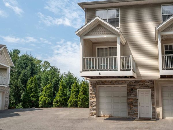 5 Flatts Lane, Morgantown, WV 26505