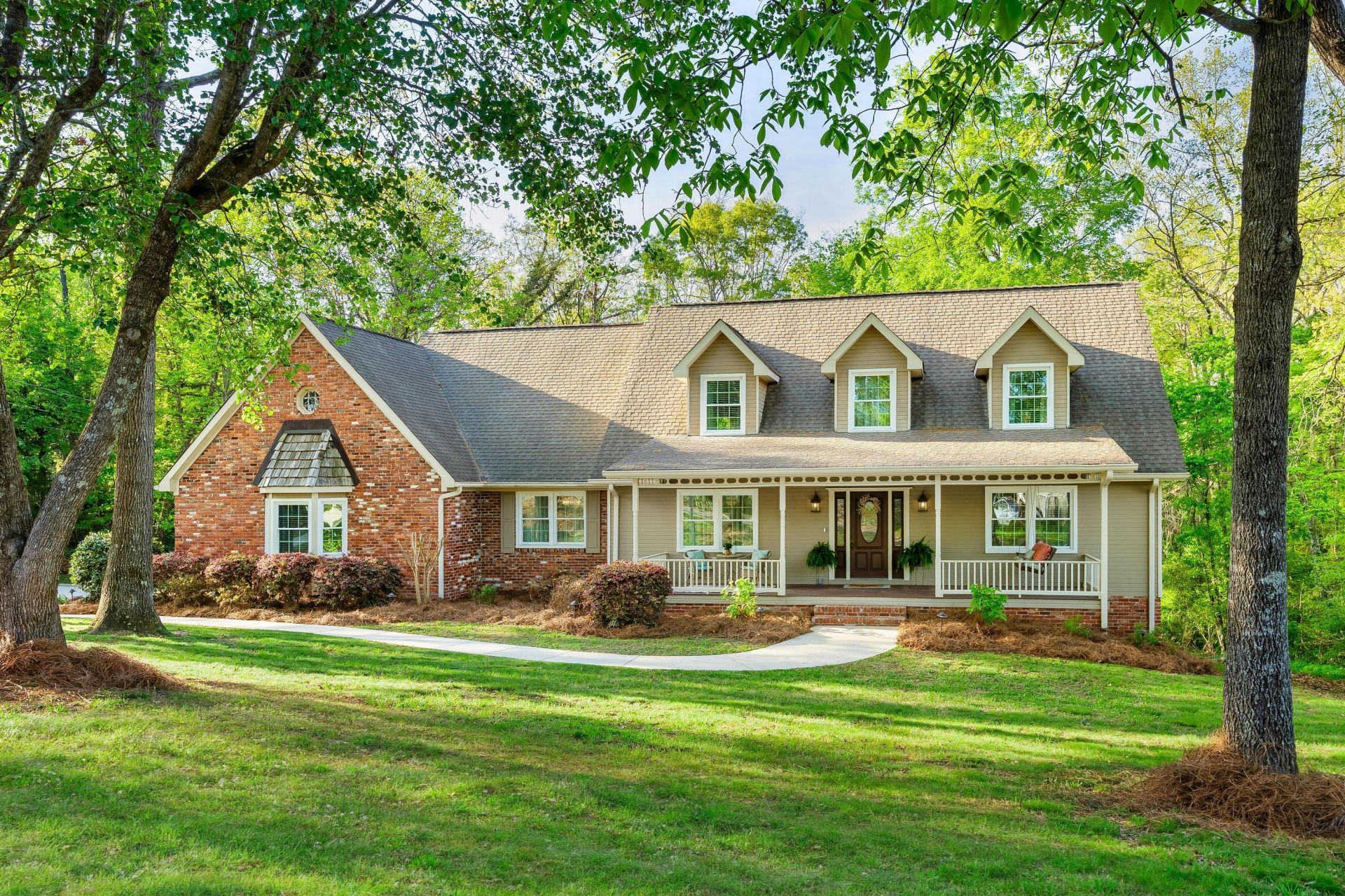 707 Rocky Shadows Drive, Chattanooga, TN 37421 Main Photo
