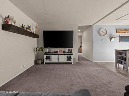 15360 Tuxon Way, Reno, NV 89521 Photo