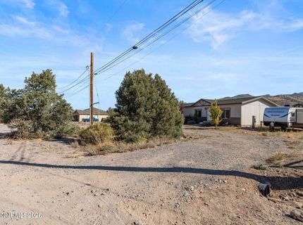 15360 Tuxon Way, Reno, NV 89521 Photo