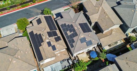 250 Clover Meadows Cir, Lincoln, CA 95648 Photo