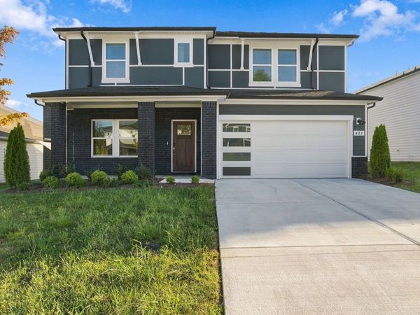 421 Long Dr , Smyrna, TN 37167
