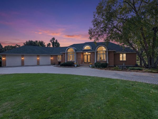 24919 W Townline Road, Grayslake, IL 60030