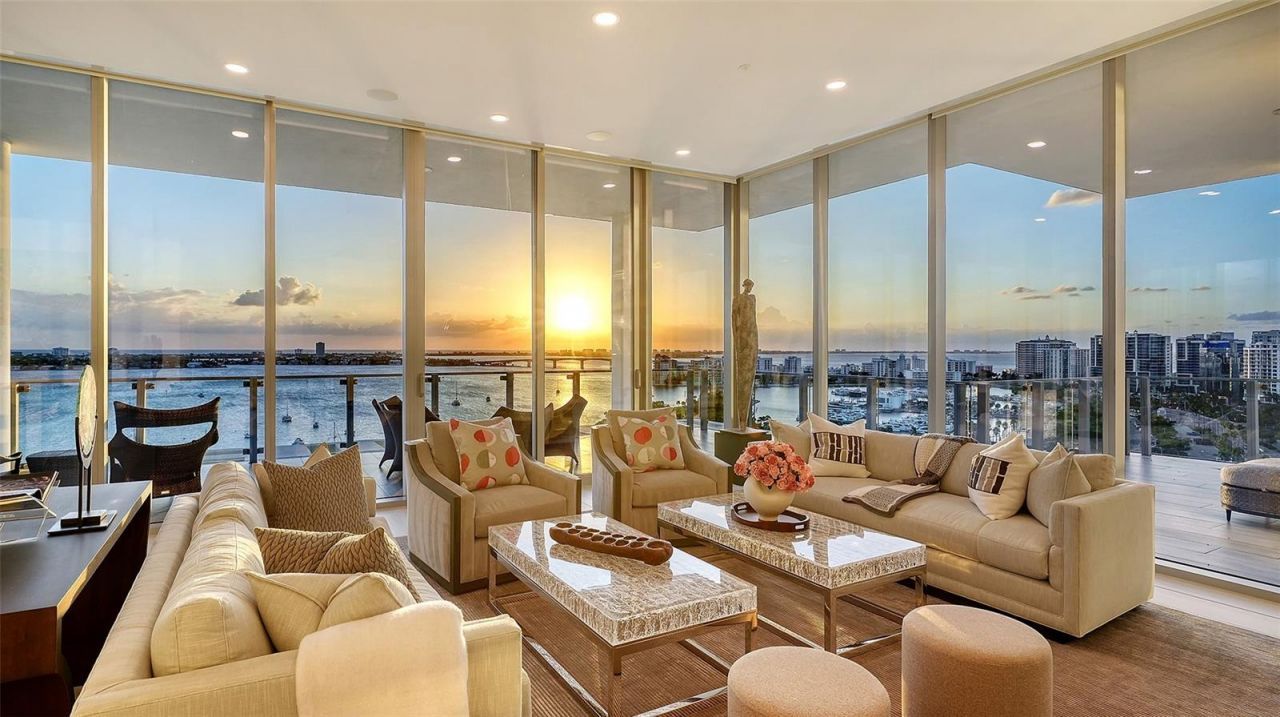 605 S Gulfstream Avenue, Unit 13, Sarasota, FL 34236 Photo